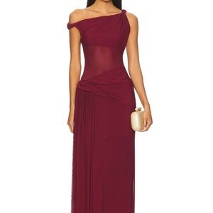 Chic One-Shoulder Gown with Twisted Accents